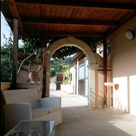 Villa Agriturismo La Fiumara Noto Exterior foto
